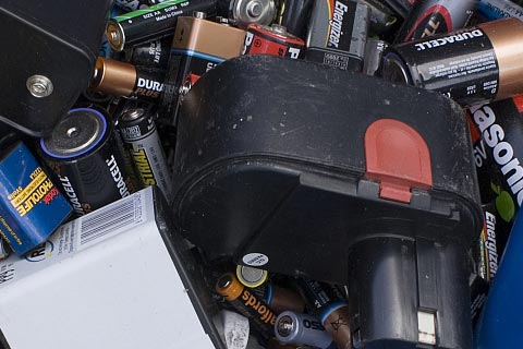 ㊣青浦华新高价蓄电池回收☯天能铅酸蓄电池回收☯附近回收三元锂电池